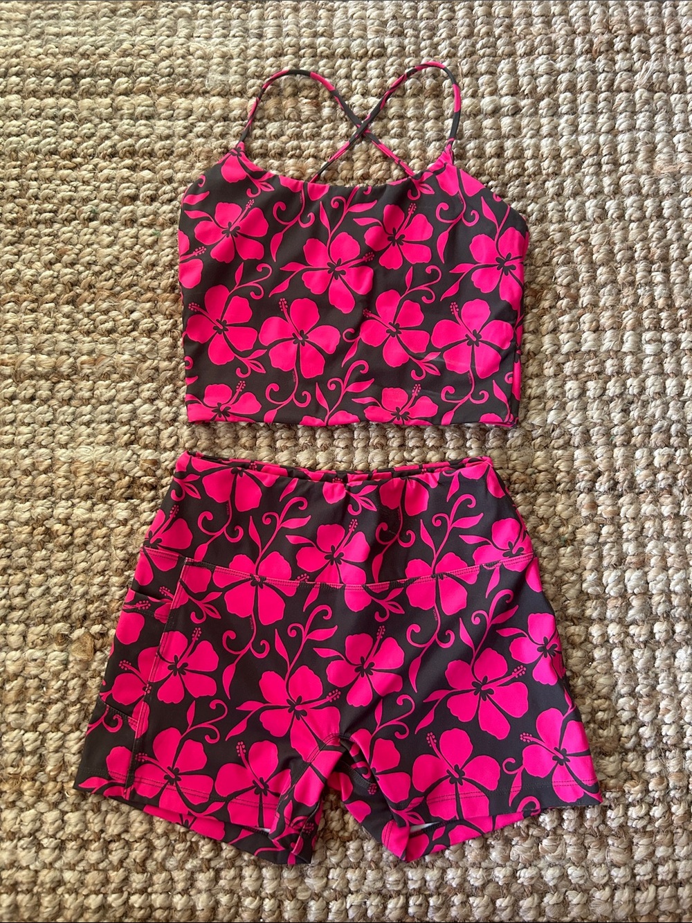 Benoa Women's Floral Crop Top & Shorts Set - Hot Pink/Brown